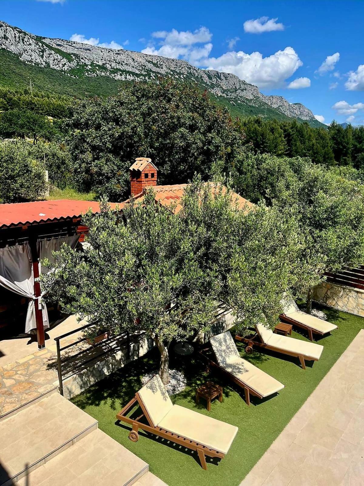 Holiday Home Magic View With Private Heated Pool Kaštela Eksteriør bilde